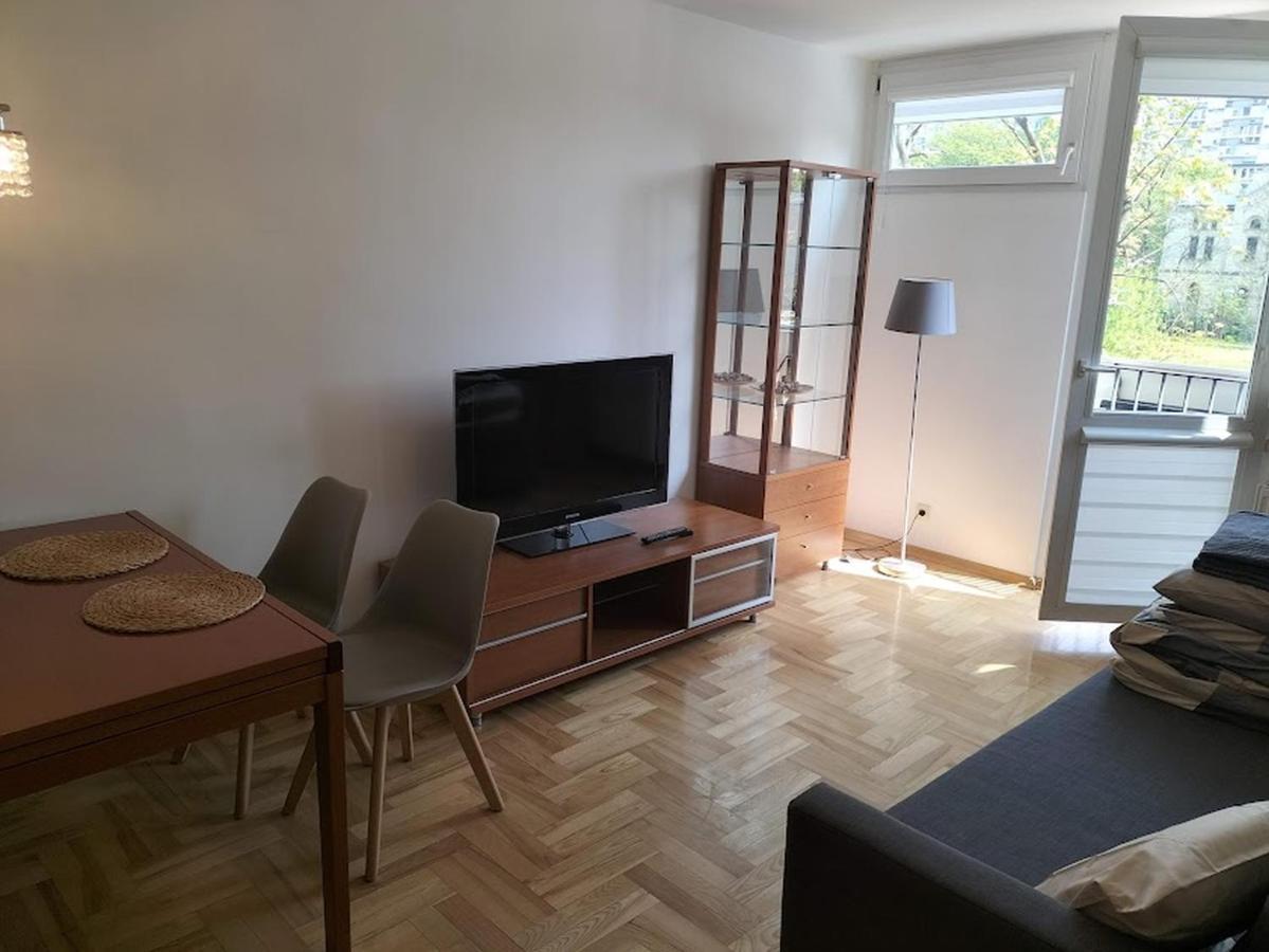 Golden Apartments/City Center/Grzyb 9 Varşova Dış mekan fotoğraf